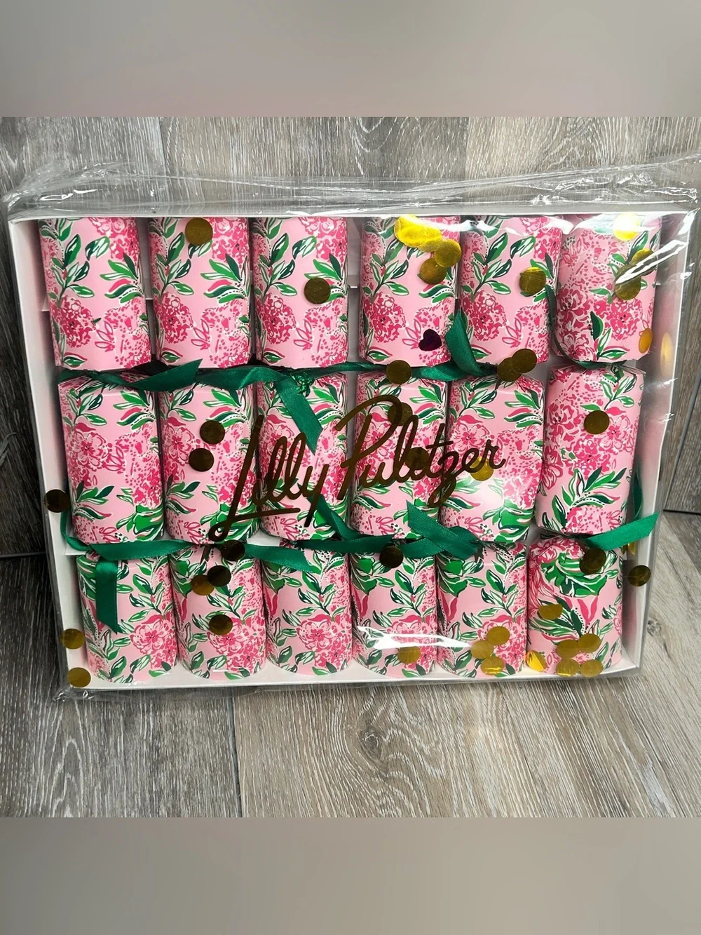 GWP Lilly Pulitzer Party Poppers 18pc favor Crackers Koala La La Conch Shell